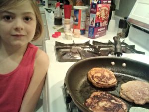 Pumpkin Oatmeal Pancakes | Meemaw Eats