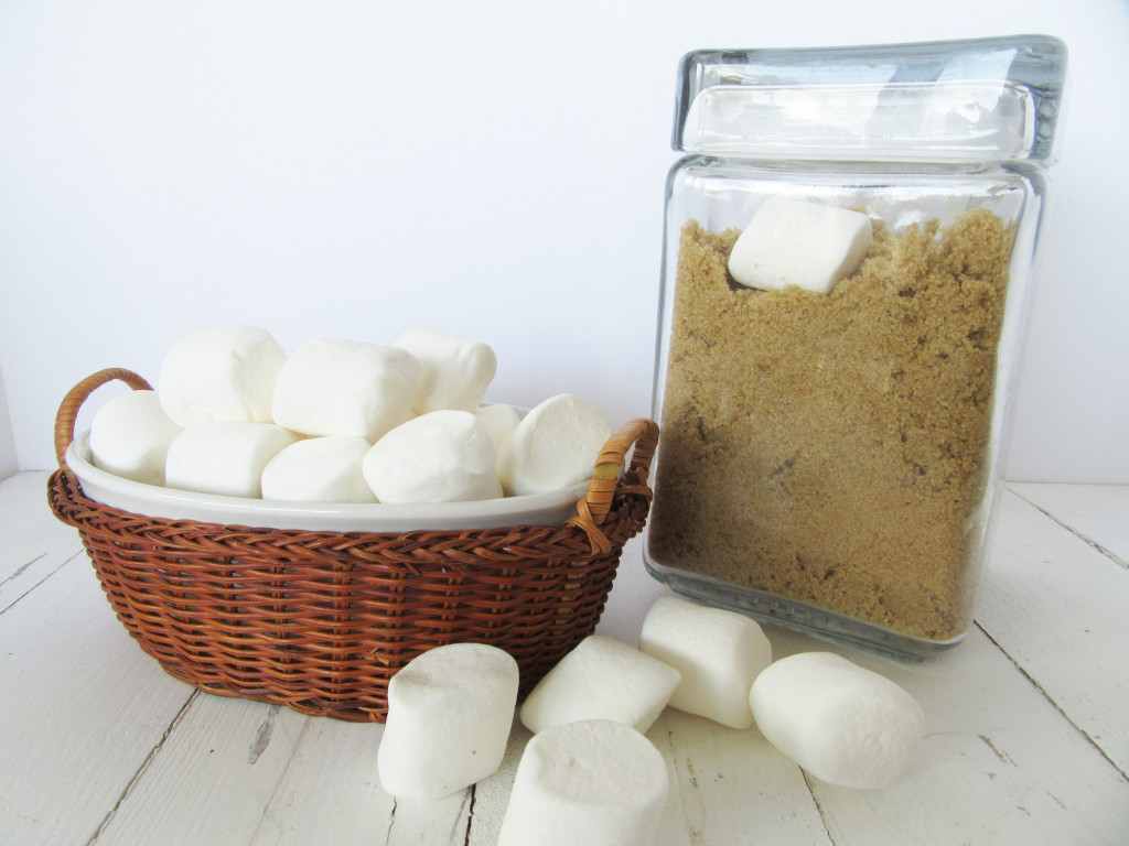 How to Soften Hard Brown Sugar | Meemaw Eats