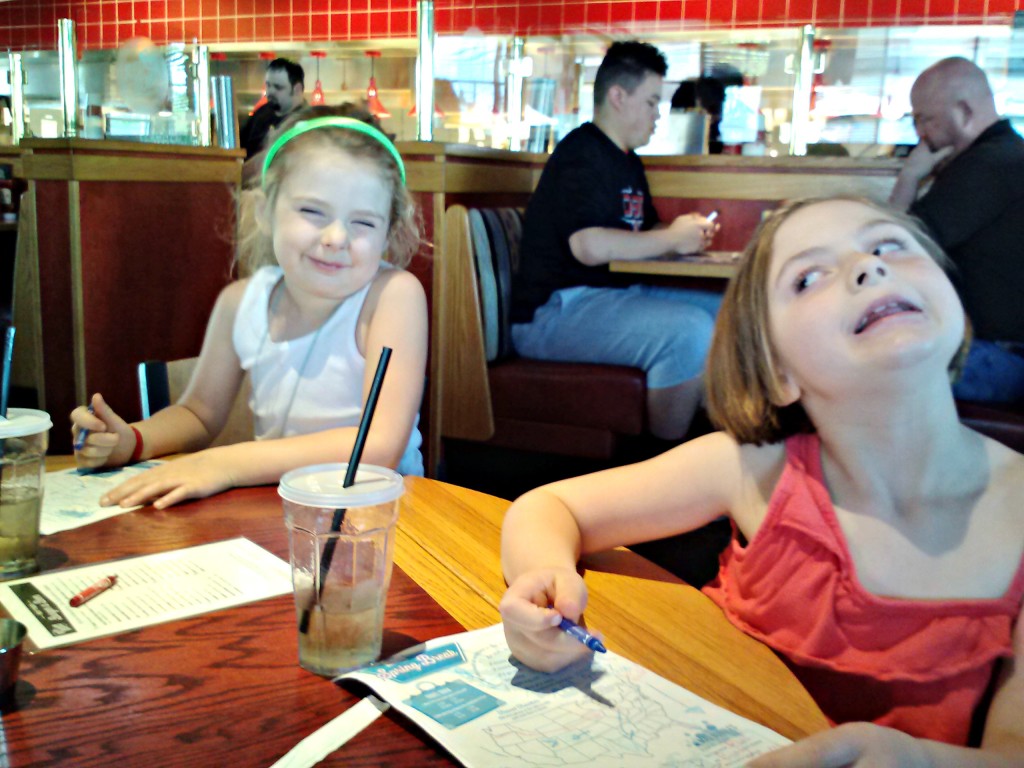 Restaurant Rules For Kids | Meemaw Eats