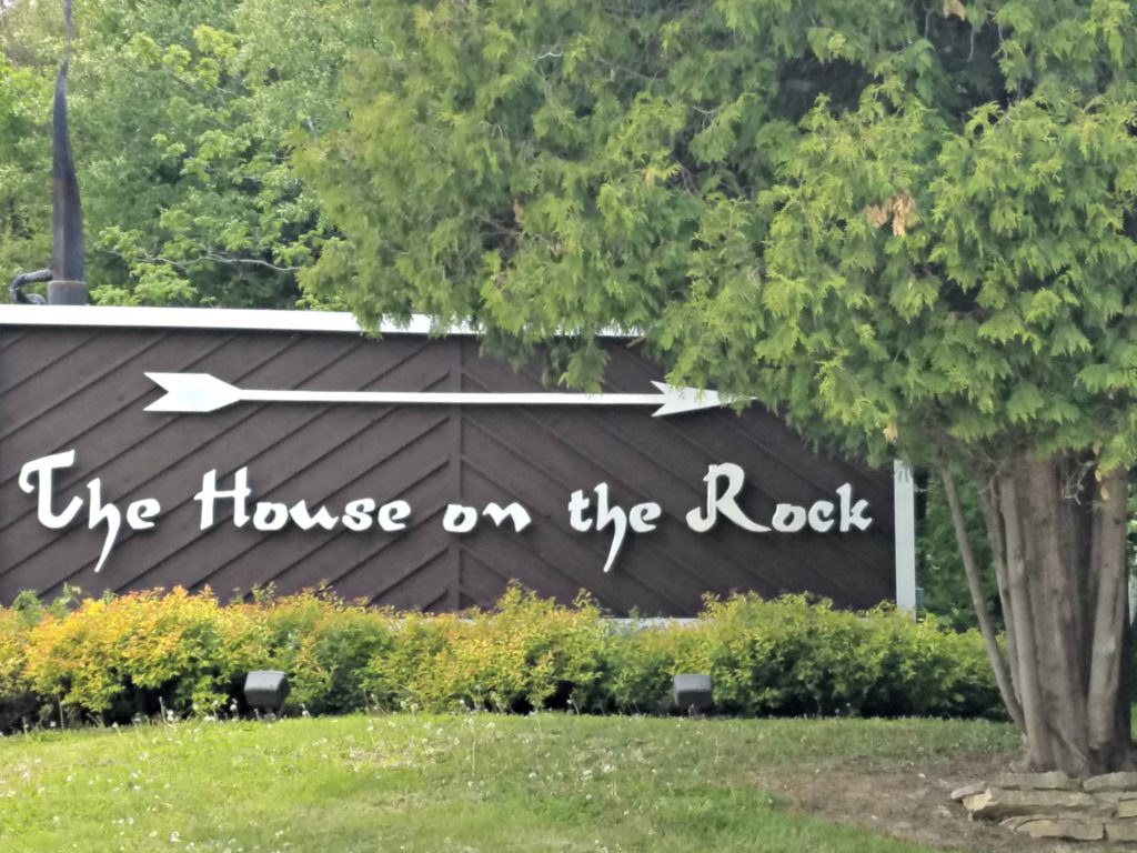 The House On The Rock | Meemaw Eats