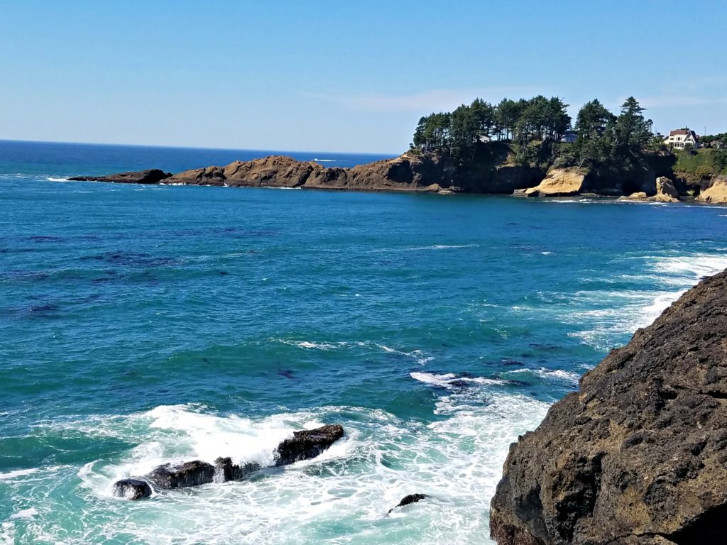 Depoe Bay and Whales | Meemaw Eats