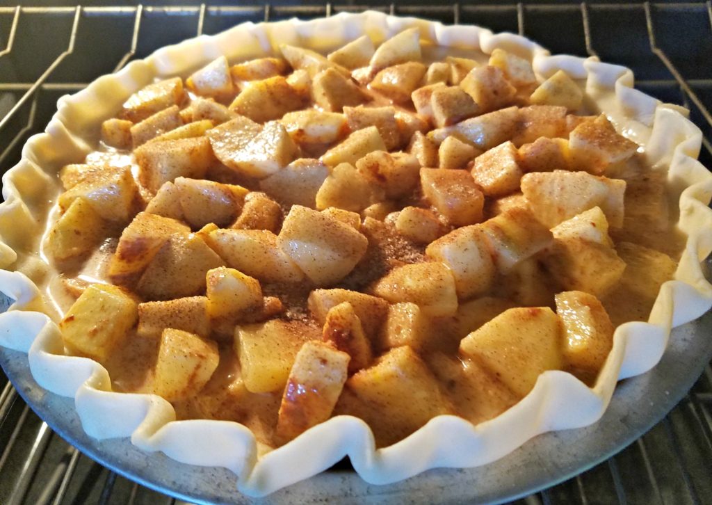 Apple Cream Pie | Meemaw Eats