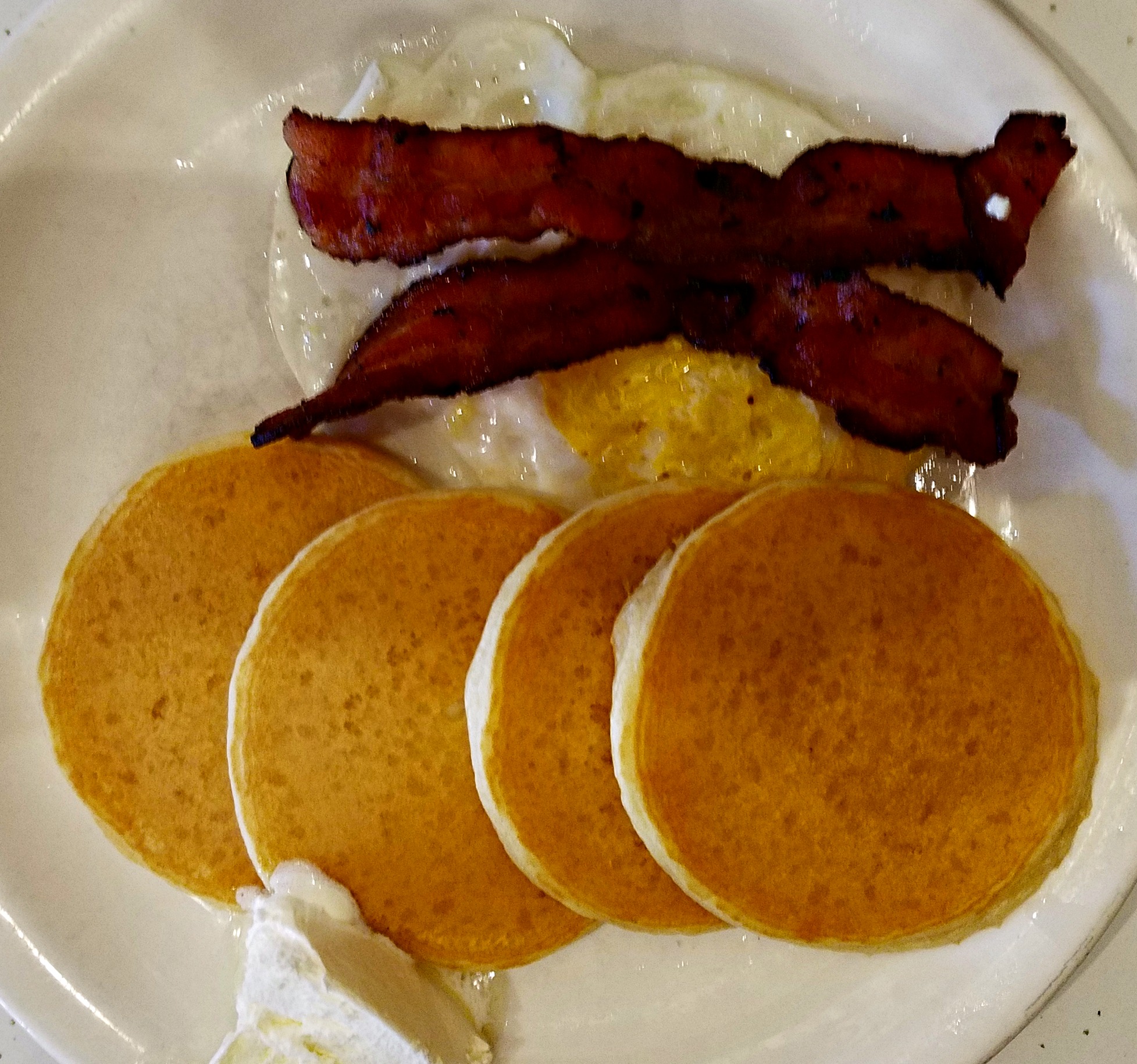 The Pancake Pantry in Nashville...Because "Everybody Loves Pancakes
