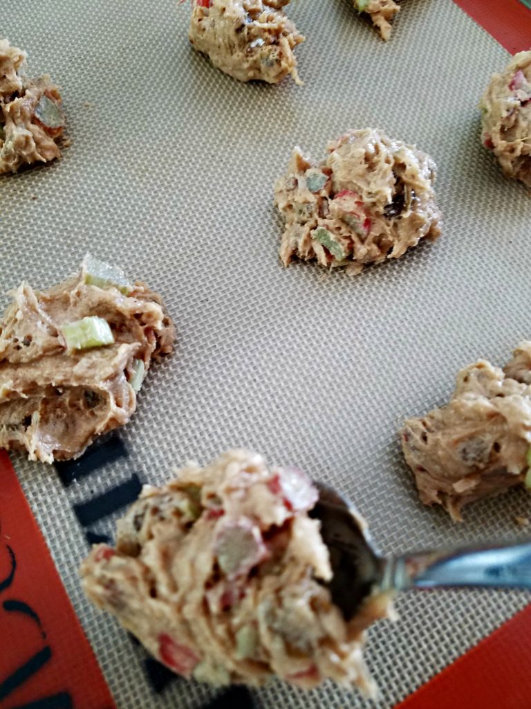 Rhubarb Cookies | Meemaw Eats