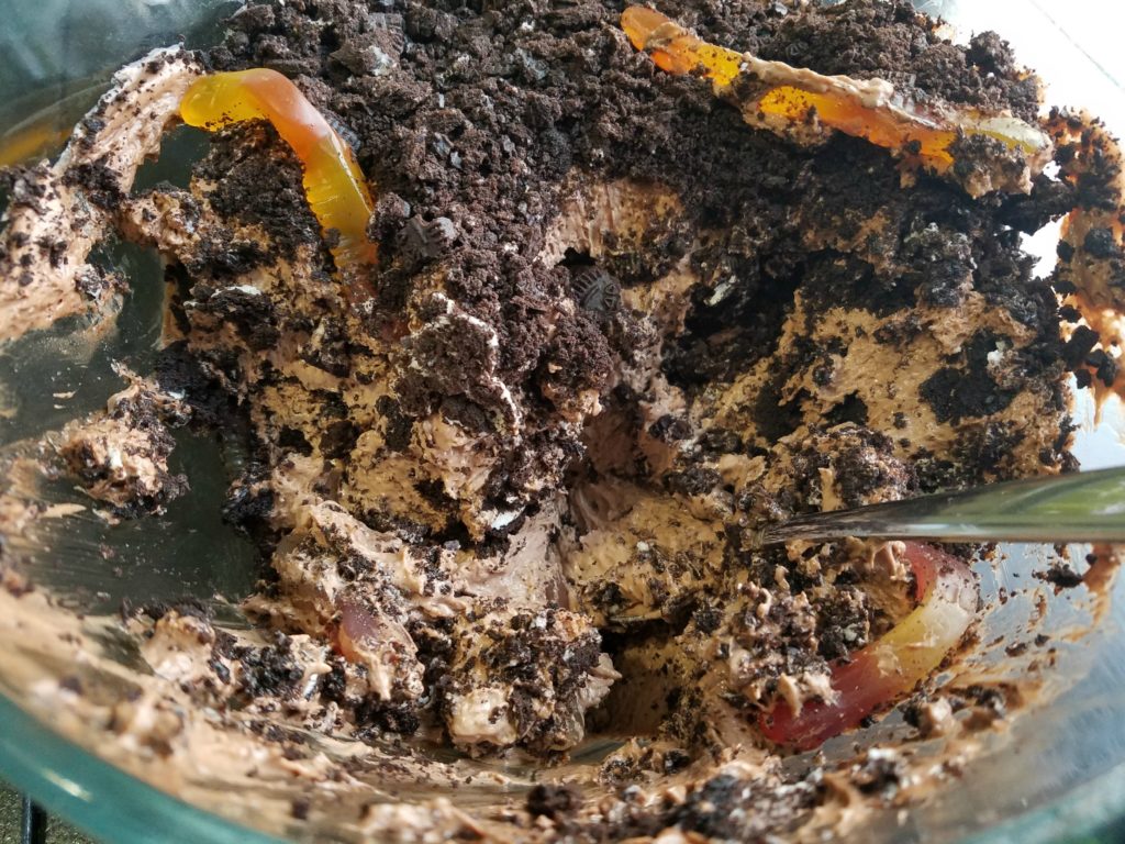 Dirt Pudding | Meemaw Eats