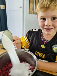 Kids In The Kitchen | Meemaw Eats