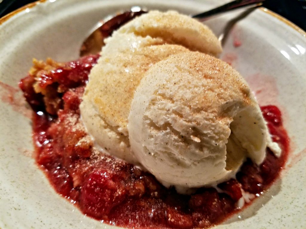 Spiced Cherry Pear Cobbler | Meemaw Eats