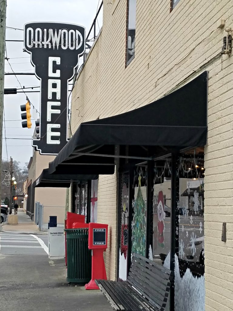 Oakwood Cafe Dalton Georgia | Meemaw Eats