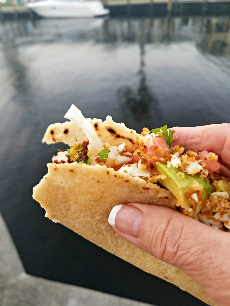 Healthy Crunchy Baked Fish Tacos | Meemaw Eats