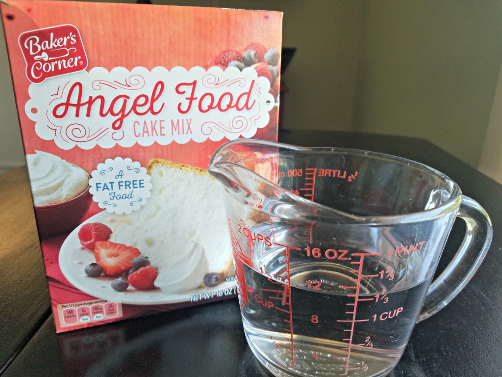 Angel Food Cake | Meemaw Eats